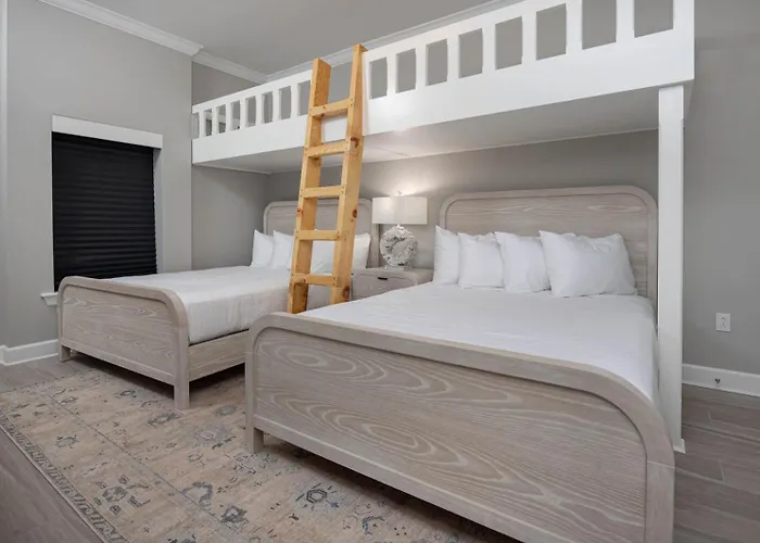 Phoenix Gulf Towers 1607 Apartment