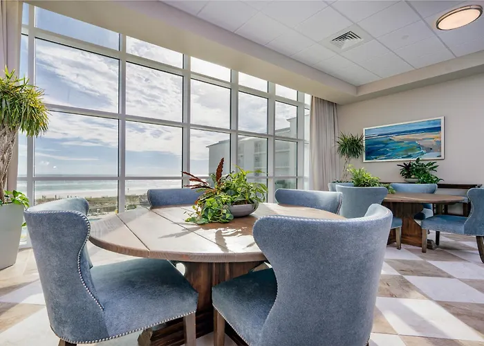 Phoenix Gulf Towers 1607 Apartment